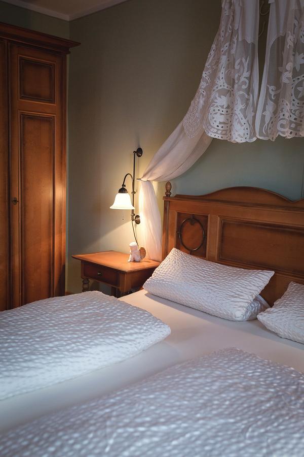 Der Patrizierhof - Weingut Gasthof Hotel - Familie Grebner Grosslangheim Eksteriør bilde